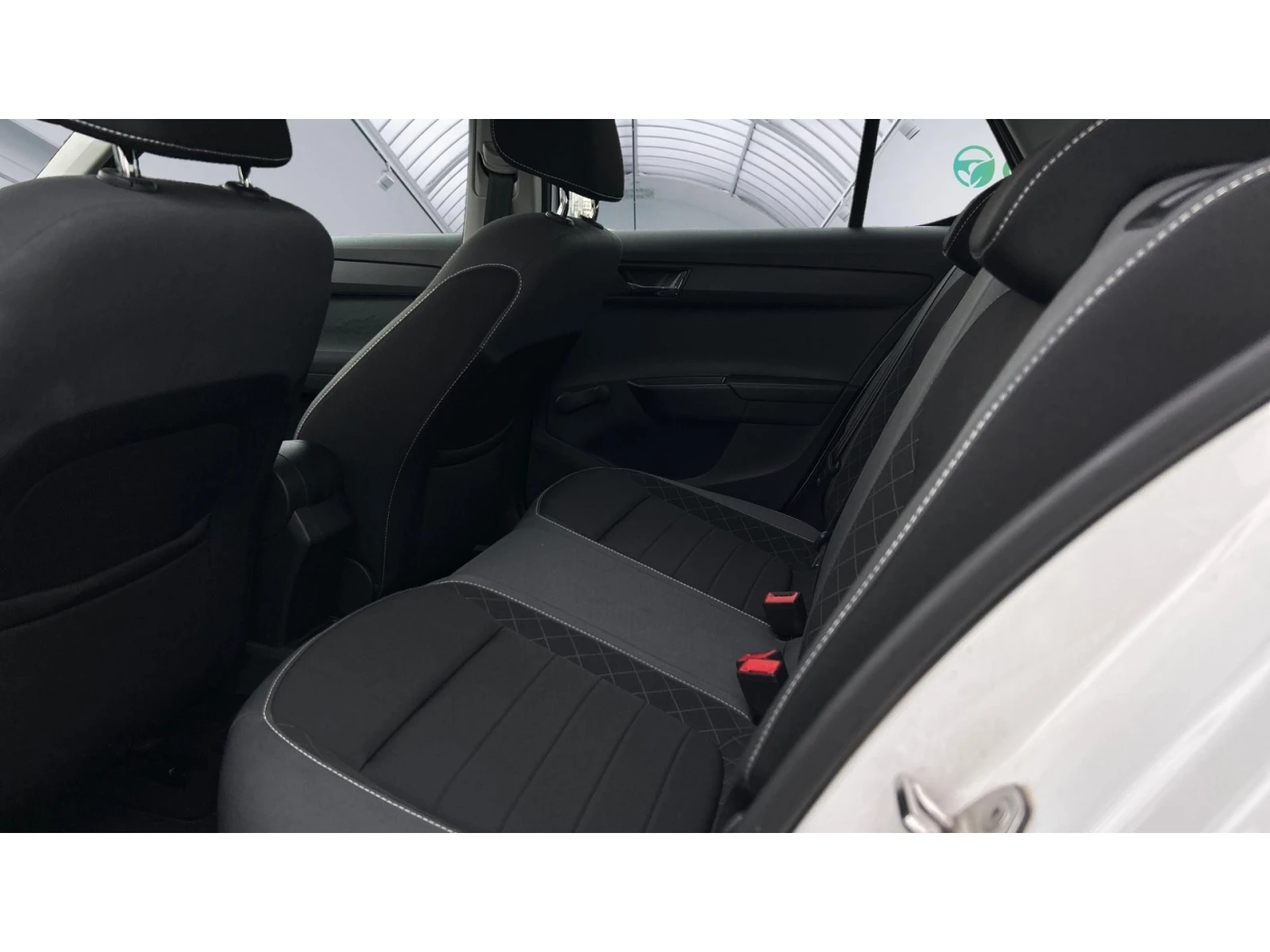 Skoda Fabia 1.0 TSi LPG, Месечна вноска от 277 лв. - изображение 10