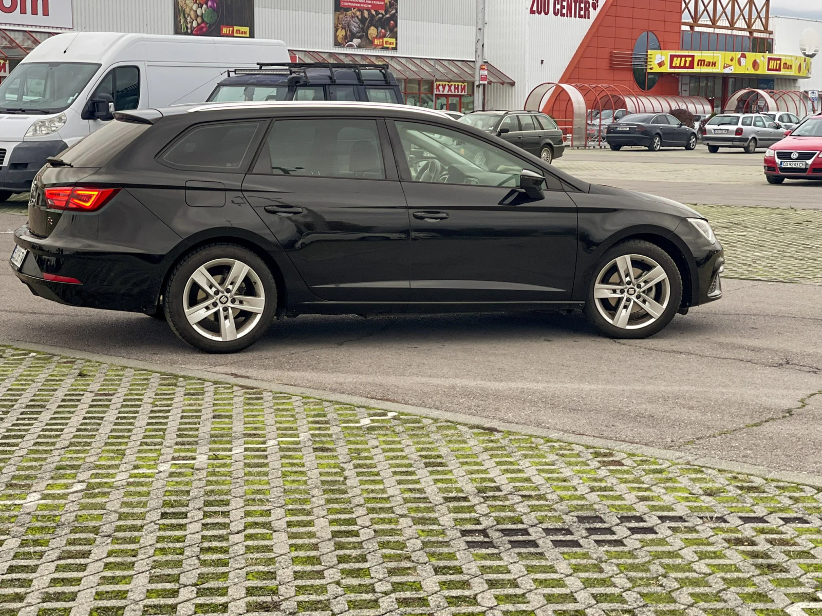 Seat Leon 1.5 FR - изображение 8