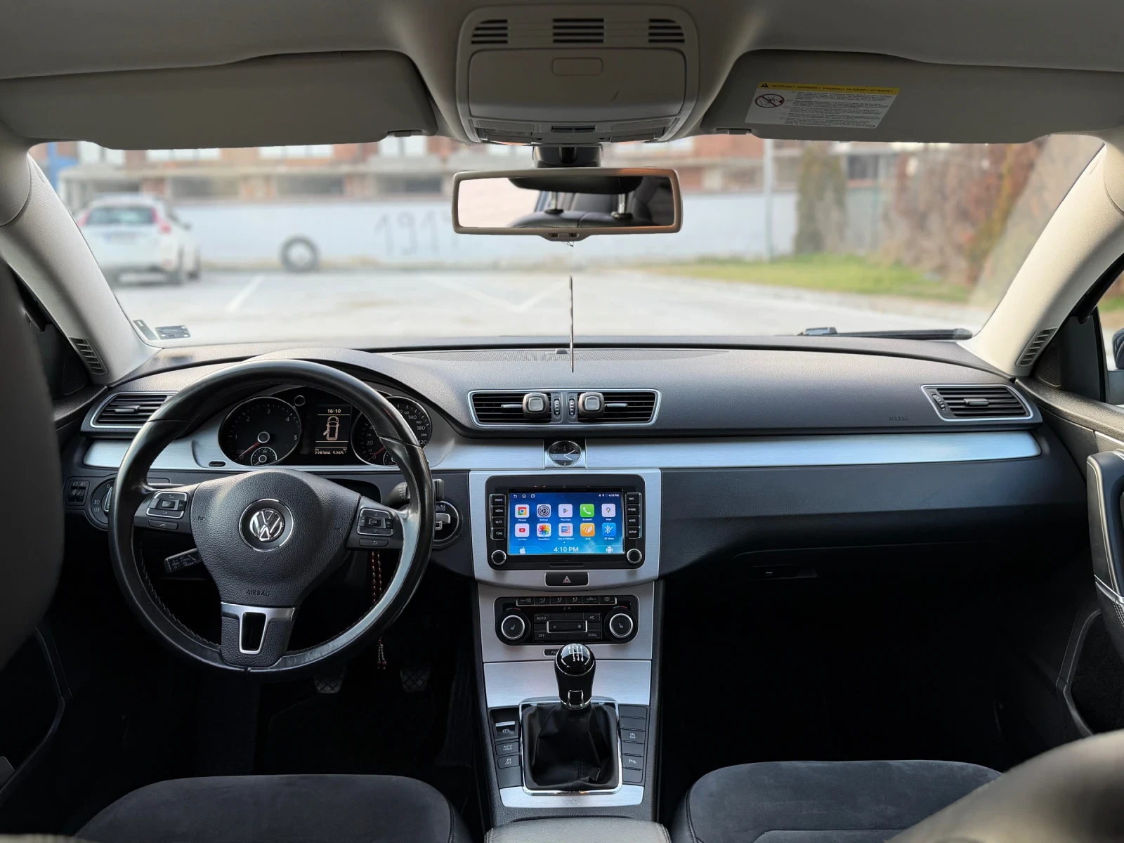 VW Passat 2.0 TDI Highline, снимка 12 - Автомобили и джипове - 53635967