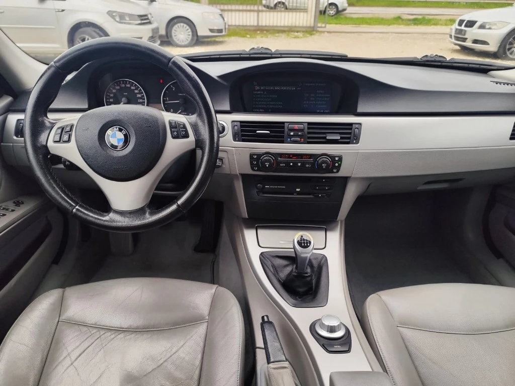 BMW 320 2.дизел 163 коня Италия, снимка 9 - Автомобили и джипове - 53726113