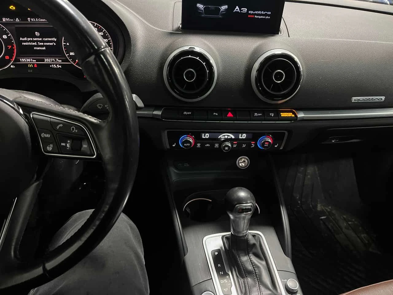 Audi A3 2.0T TECHNIK QUATTRO * DIGITAL* S LINE* ПОДГРЕВИ* , снимка 9 - Автомобили и джипове - 53842355