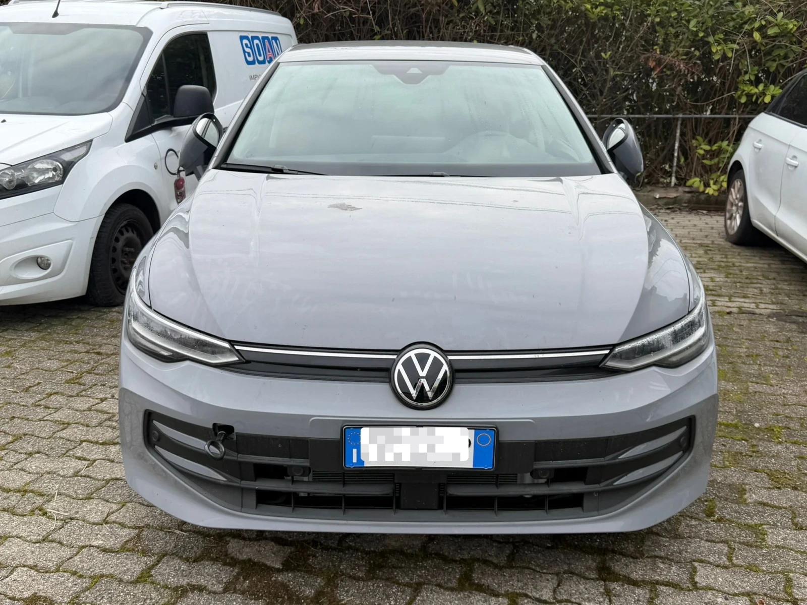 VW Golf, снимка 2 - Автомобили и джипове - 53864368