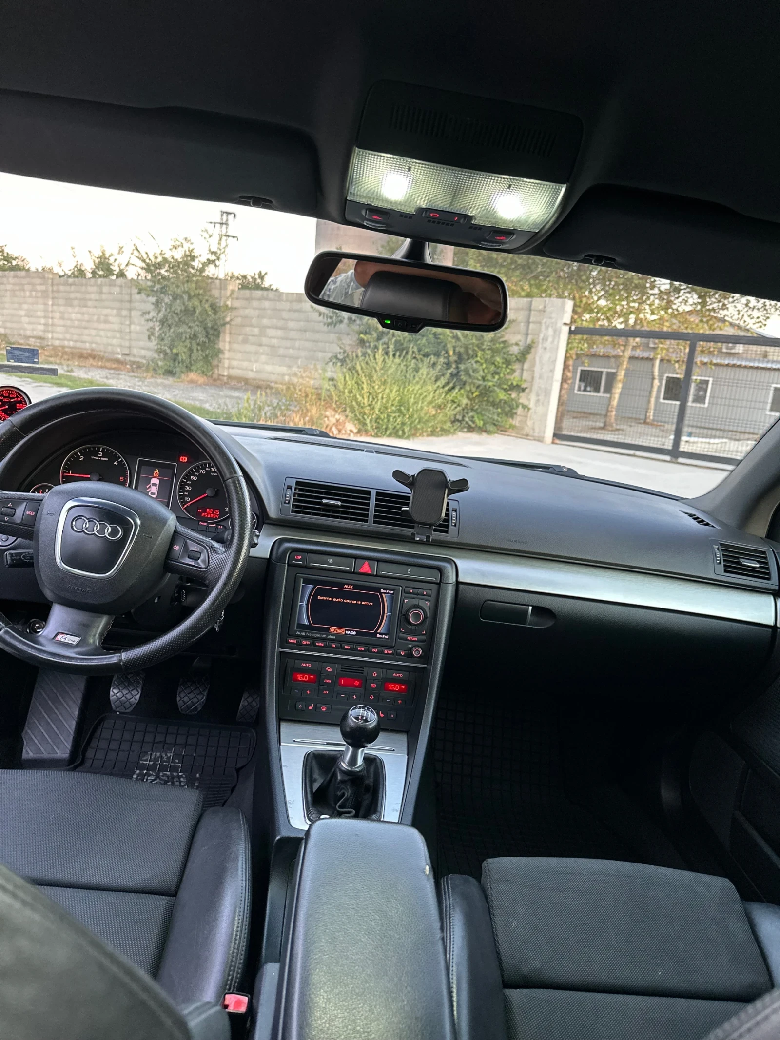 Audi A4, снимка 6 - Автомобили и джипове - 54062067