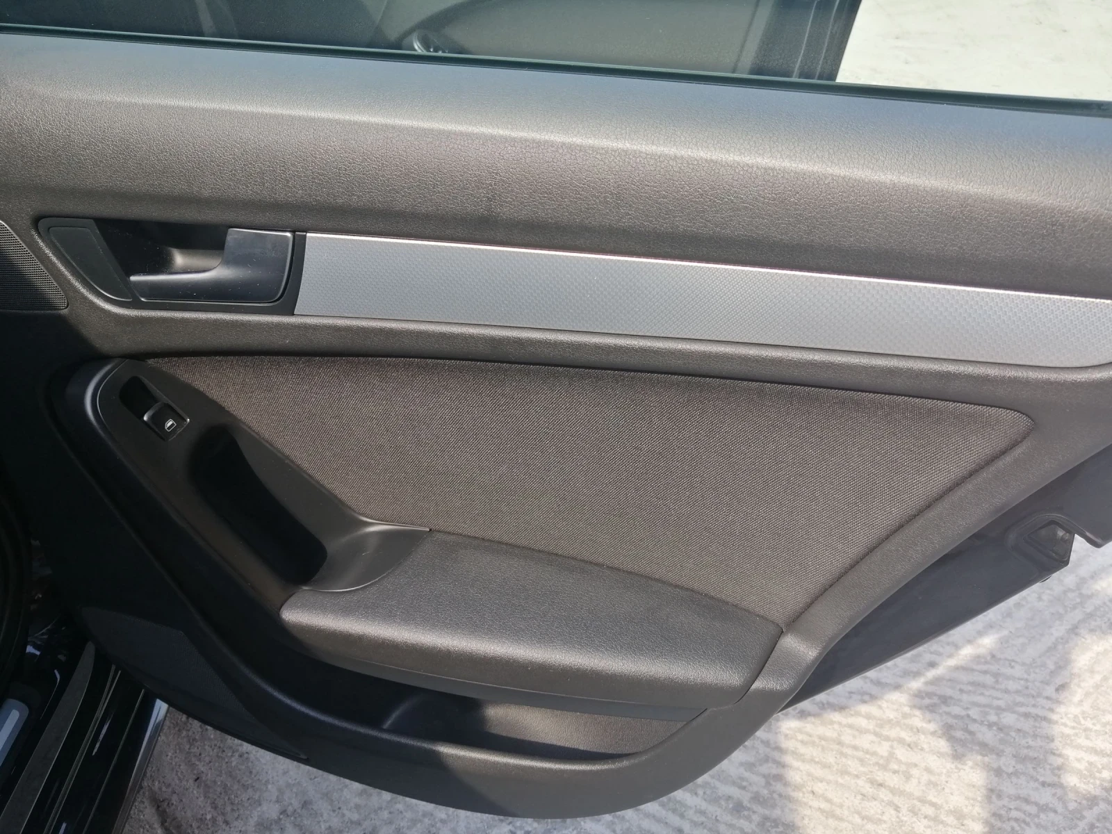 Audi A4 А4 2011 /2.0TDI , снимка 14 - Автомобили и джипове - 54128397