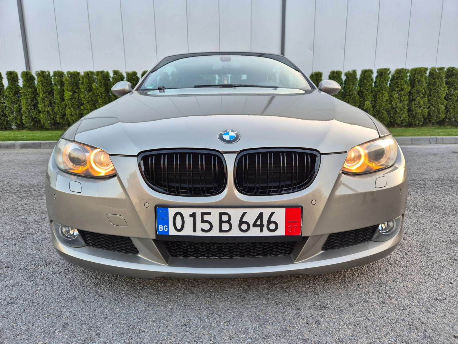 BMW 330 330d kabrio 231ks. M 57 19ц. , снимка 2 - Автомобили и джипове - 54239330