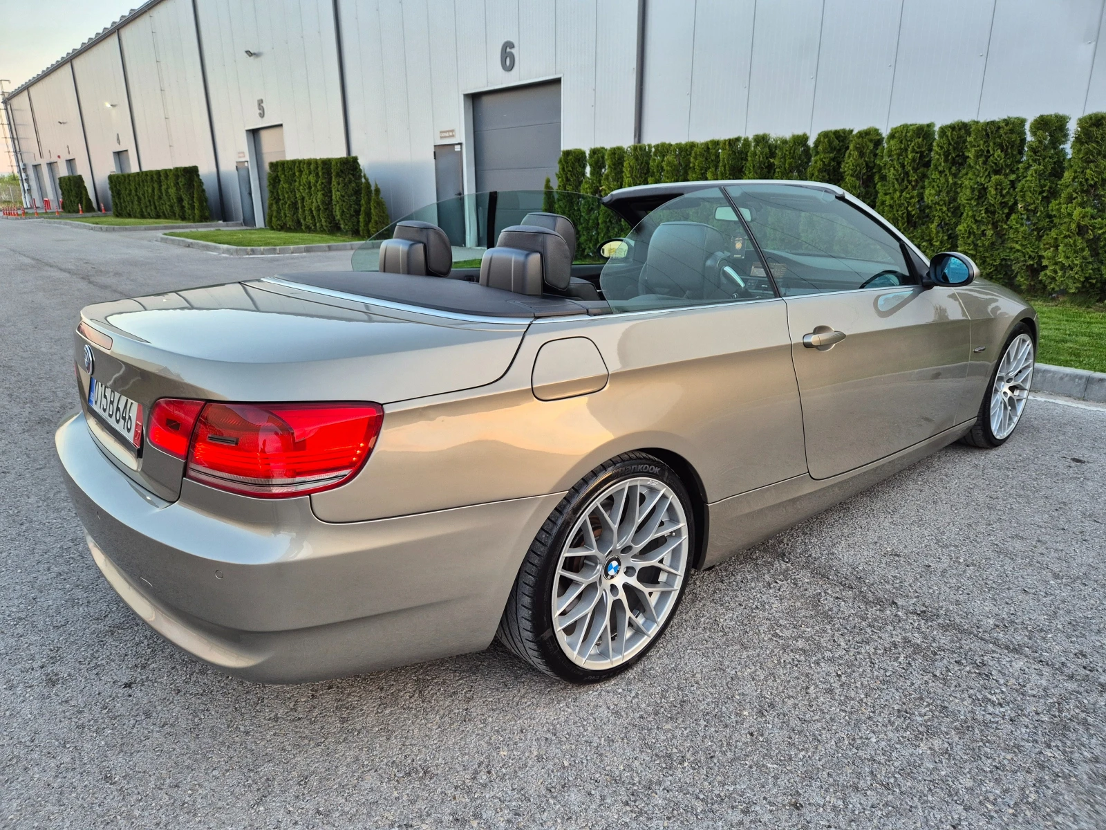 BMW 330 330d kabrio 231ks. M 57 19ц. , снимка 5 - Автомобили и джипове - 54239330