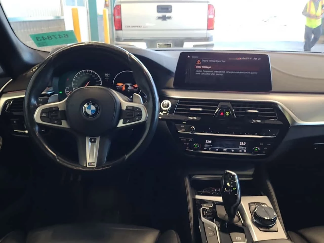 BMW 540 M-Sport * LED * Без инциденти * CARFAX * 60k km! *, снимка 5 - Автомобили и джипове - 54525615