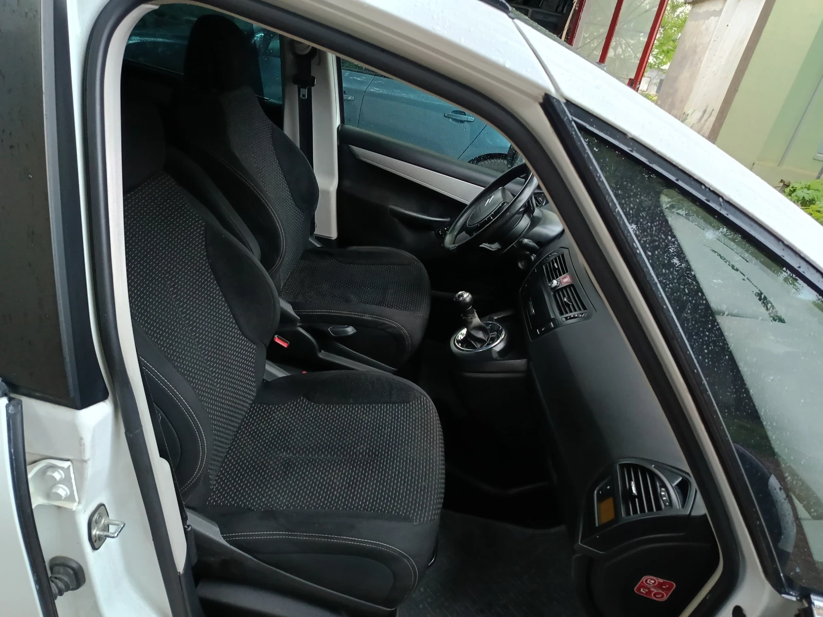 Citroen Grand C4 Picasso 1.6 hdi, снимка 6 - Автомобили и джипове - 54637401