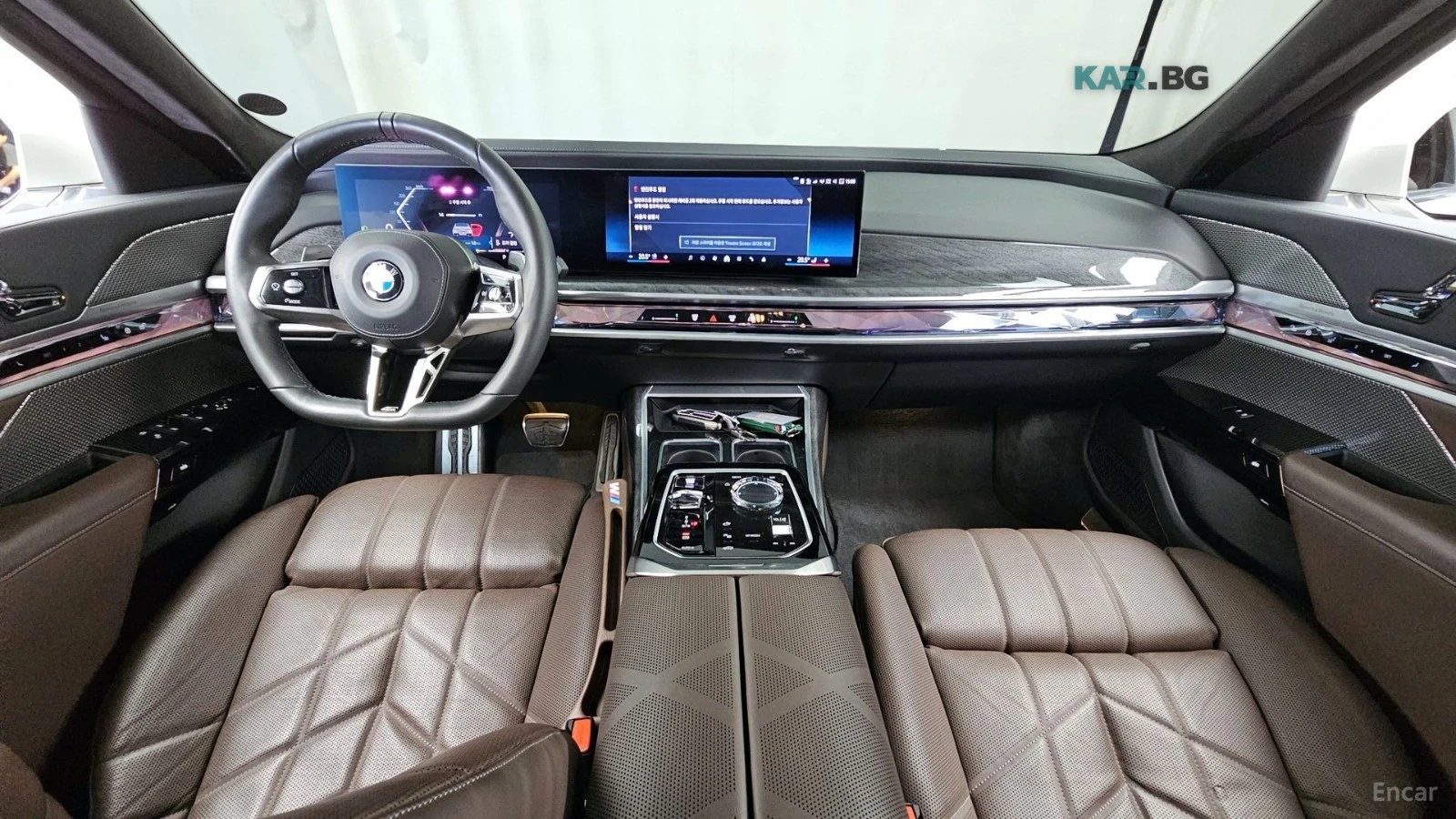 BMW 740 * M PACK* MAX* 360* Ambient Light* Head-up* ПАНО* , снимка 5 - Автомобили и джипове - 55102092