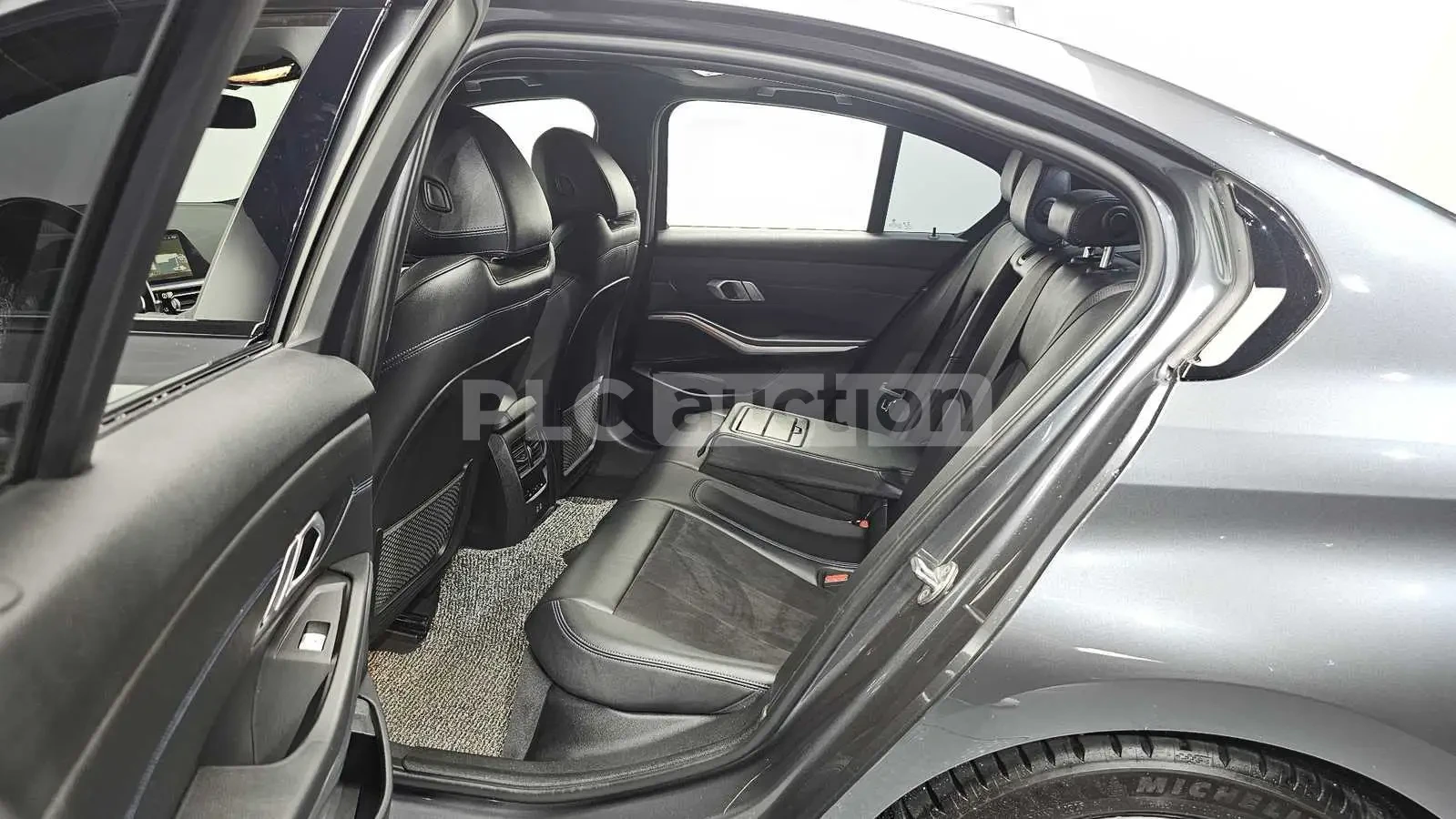 BMW 320 M SPORT+ HEAD UP/360CAM!�������� | Mobile.bg � ����������� 10