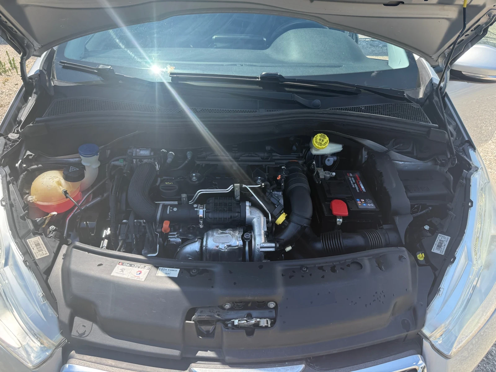 Peugeot 208 1.4HDI, снимка 9 - Автомобили и джипове - 55360586