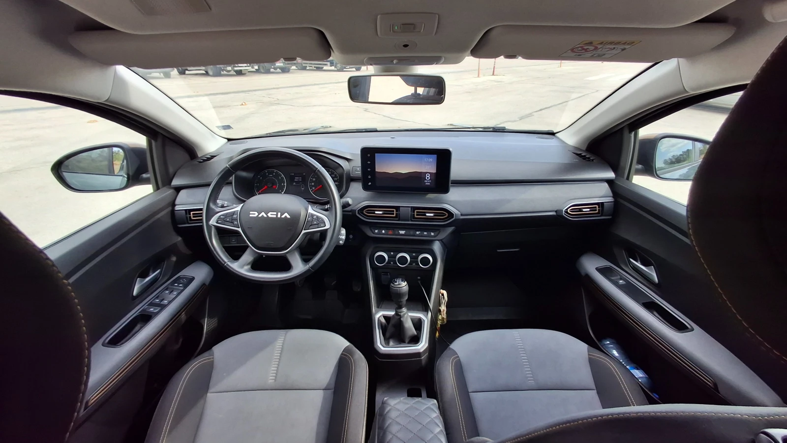 Dacia Sandero Stepway Extreme ECO-G , снимка 9 - Автомобили и джипове - 55598460