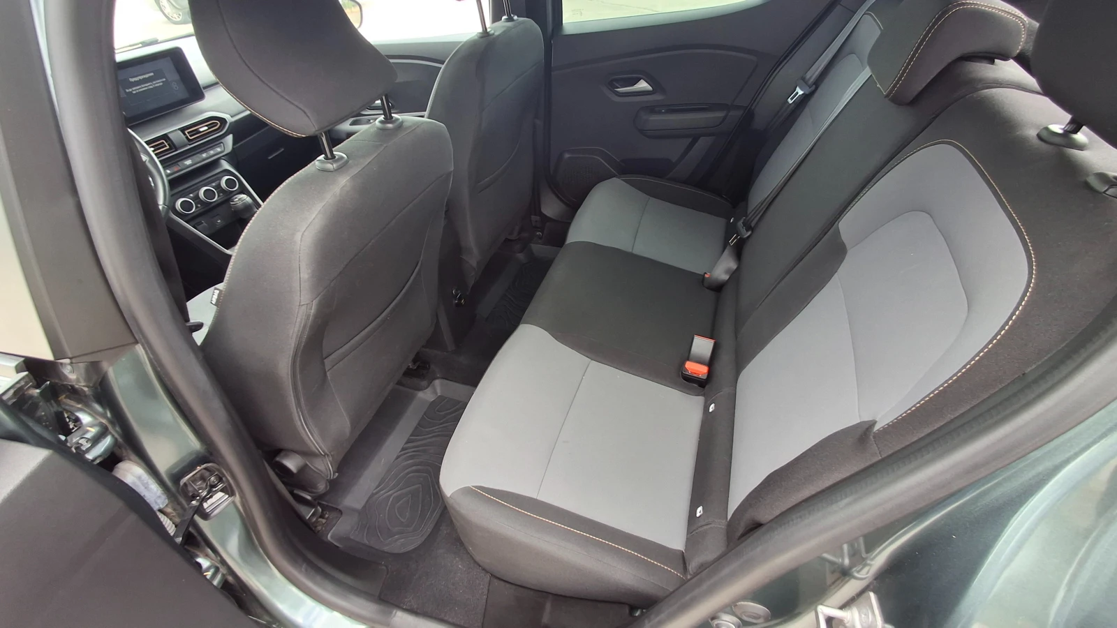 Dacia Sandero Stepway Extreme ECO-G , снимка 12 - Автомобили и джипове - 55598460