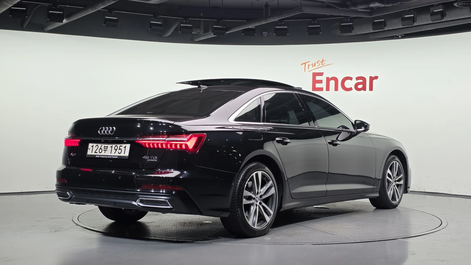 Audi A6 45 TDI quattro* 360* HUD* BLIND SPOT* КРАЙНА ЦЕНА, снимка 2 - Автомобили и джипове - 55983992