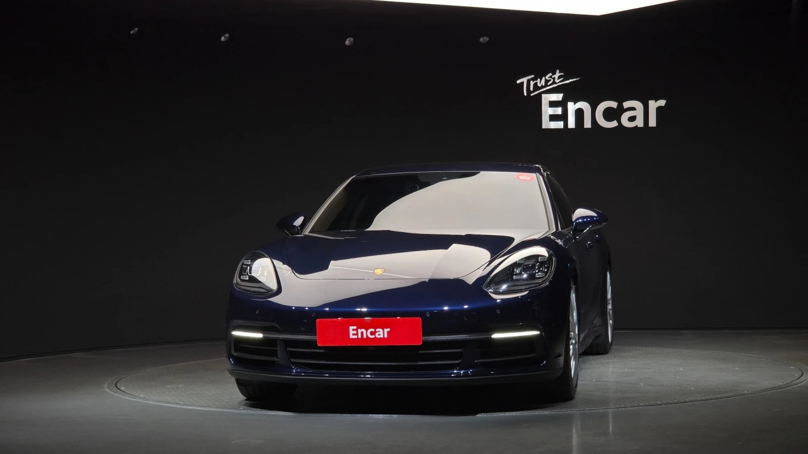 Porsche Panamera 2.9 4S | 4x4 | Кожа | 360  камера | Вентилация, снимка 3 - Автомобили и джипове - 56173899