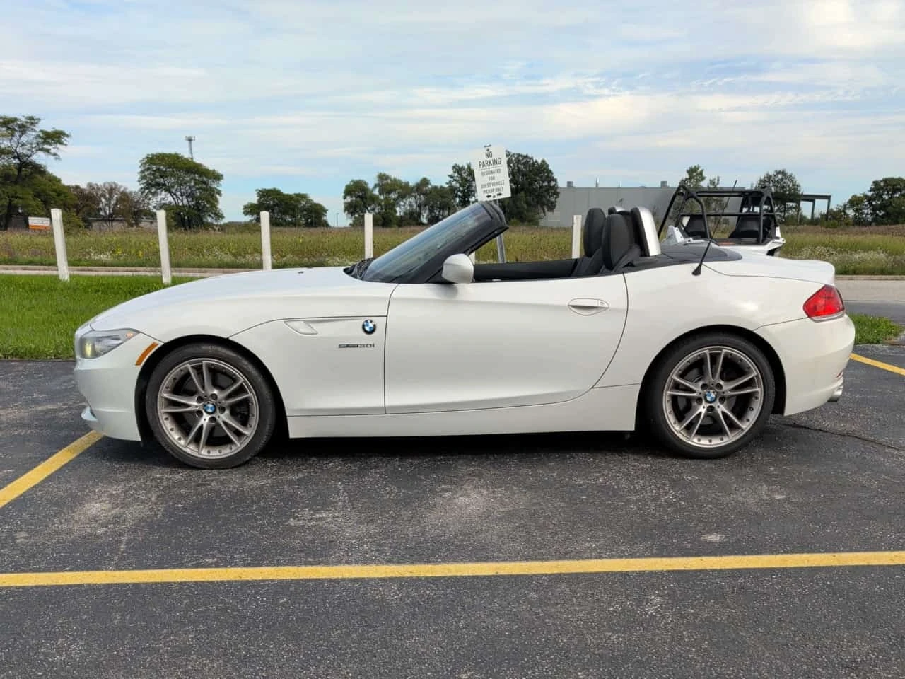 BMW Z4 * sDrive30i * CARFAX * , снимка 2 - Автомобили и джипове - 56271221