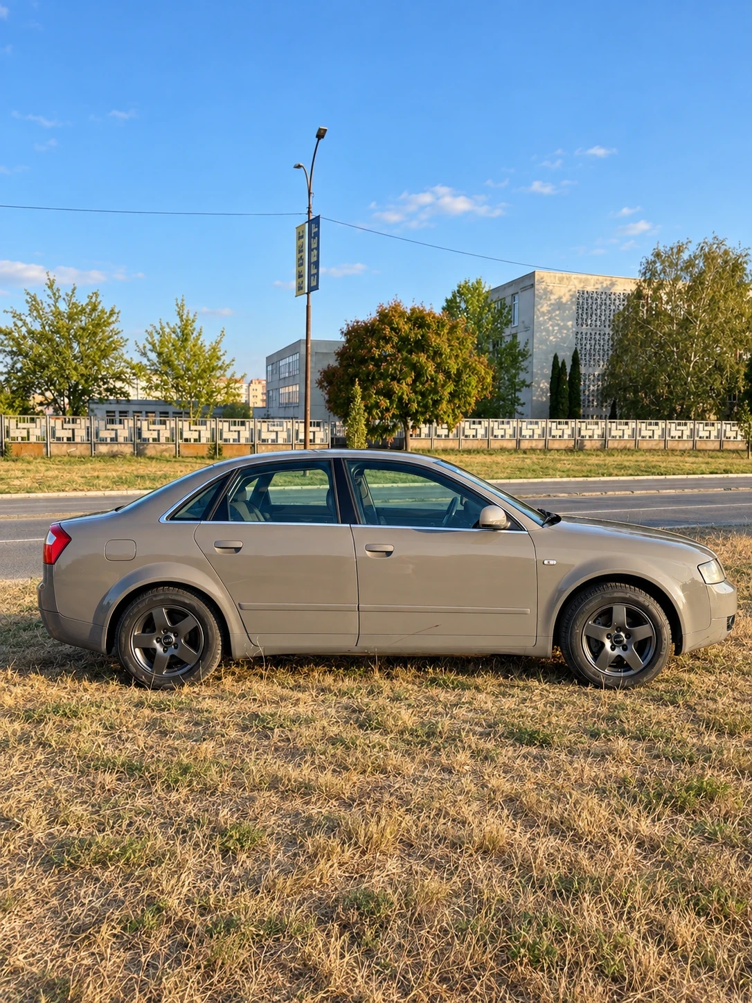 Audi A4, снимка 7 - Автомобили и джипове - 56357232