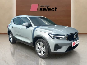 Volvo XC40 2.0L B3, снимка 6