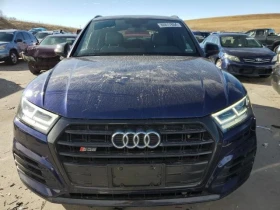 Audi SQ5  1