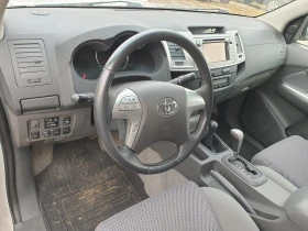 Toyota Hilux Автомат 3.0D4D, снимка 9