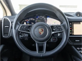 Porsche Cayenne  Platinum Edition E-Hybrid AWD CARFAX АВТО КРЕДИТ  - 69500 € / 135930.18 лв. - 70869995 7