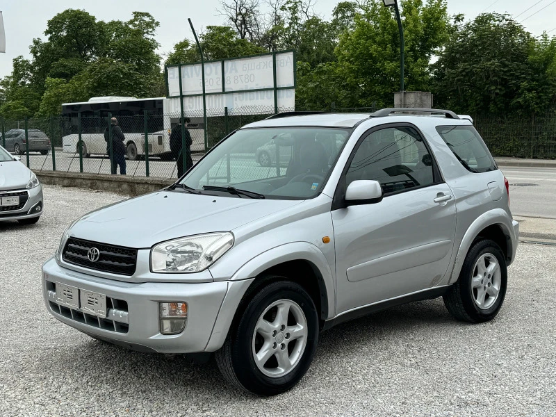 Toyota Rav4 2, 0 VVTi* ГАЗ* 4x4* ИТАЛИЯ, снимка 3 - Автомобили и джипове - 45783099