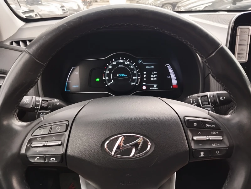 Hyundai Kona PREMIUM 64Kw, снимка 8 - Автомобили и джипове - 46884869