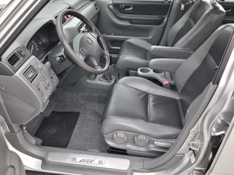 Honda Cr-v 2.0 i 4x4, снимка 13 - Автомобили и джипове - 48024033