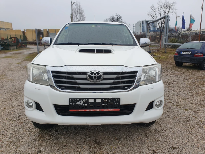 Toyota Hilux Автомат 3.0D4D, снимка 2 - Автомобили и джипове - 49355082