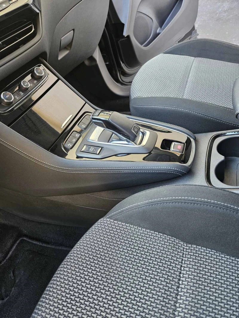 Opel Grandland X 1.5D Automatic 2023 Business Edition, снимка 14 - Автомобили и джипове - 52676471