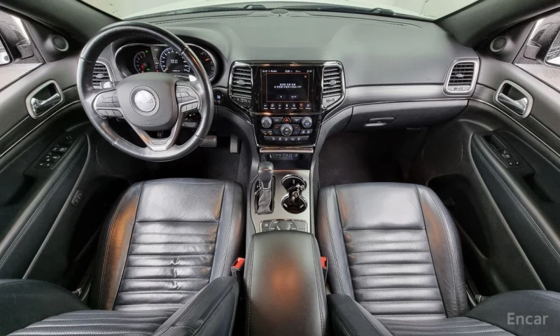 Jeep Grand cherokee, снимка 7 - Автомобили и джипове - 53206626