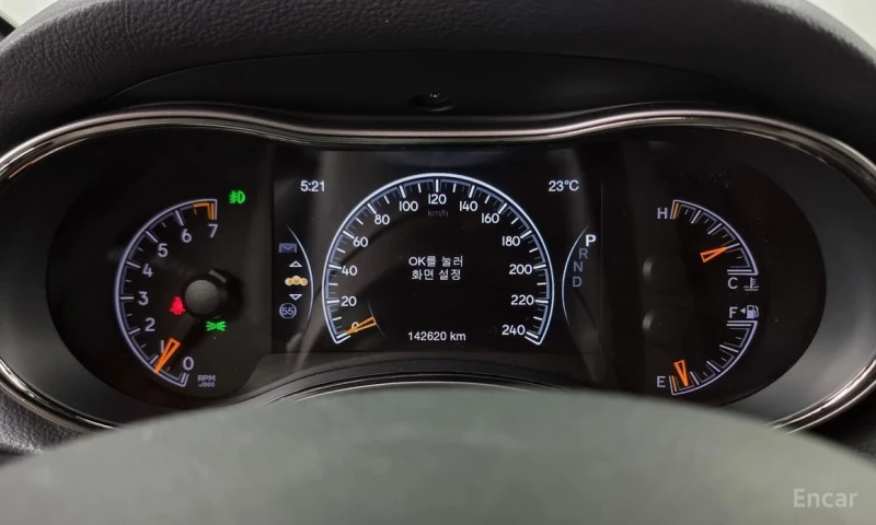 Jeep Grand cherokee, снимка 8 - Автомобили и джипове - 53206626