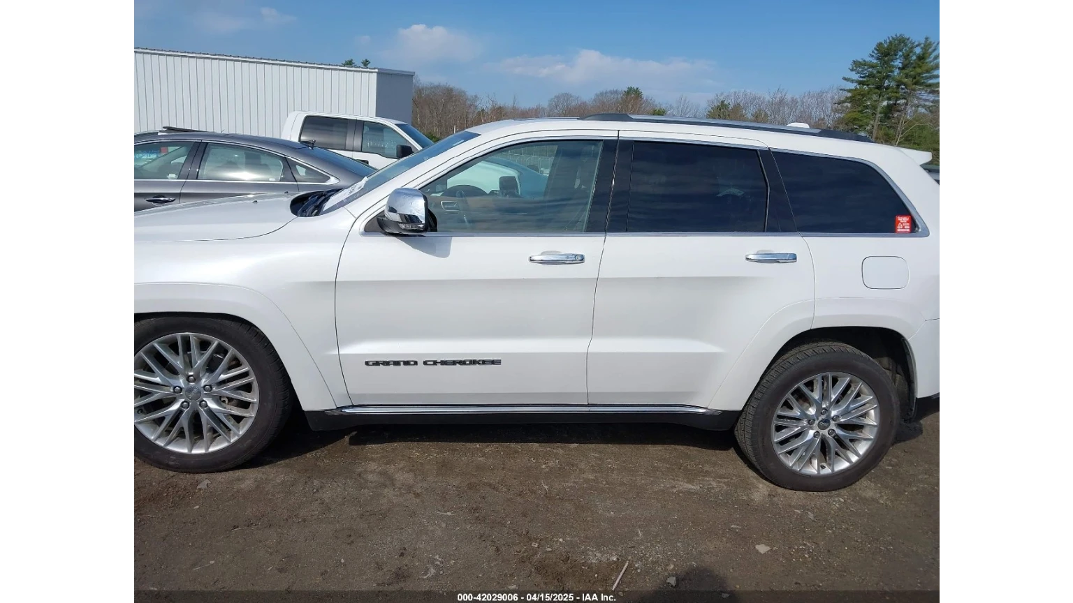 Jeep Grand cherokee SUMMIT * ДИСТ * ПАНО * 360 * HARMАN/KARDON - изображение 5