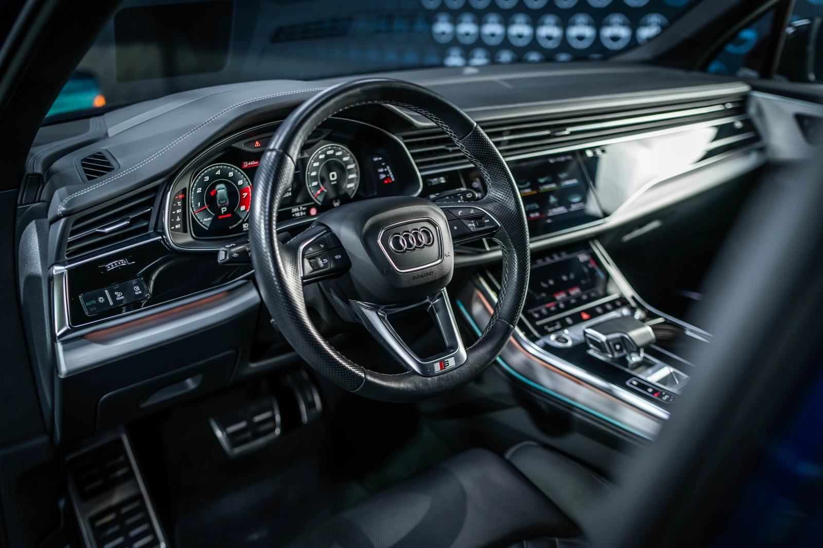 Audi Q7 55 TFSI Quattro* S-line* B&O* Alcantara - изображение 8
