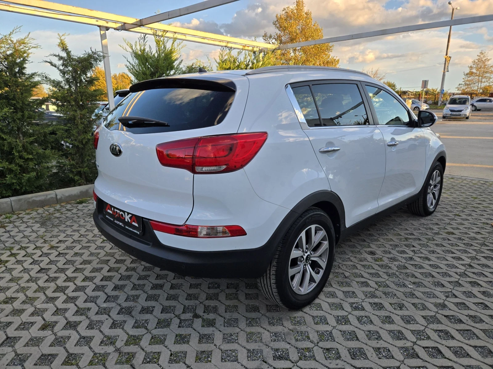 Kia Sportage 1.6i-135кс= ФАБРИЧНА ГАЗ= 166.000km= 6ck= FACELIFT - изображение 3