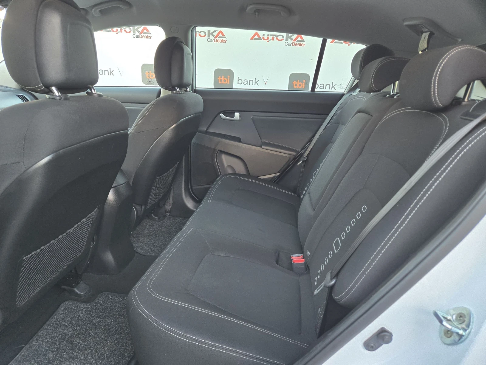 Kia Sportage 1.6i-135кс= ФАБРИЧНА ГАЗ= 166.000km= 6ck= FACELIFT - изображение 9