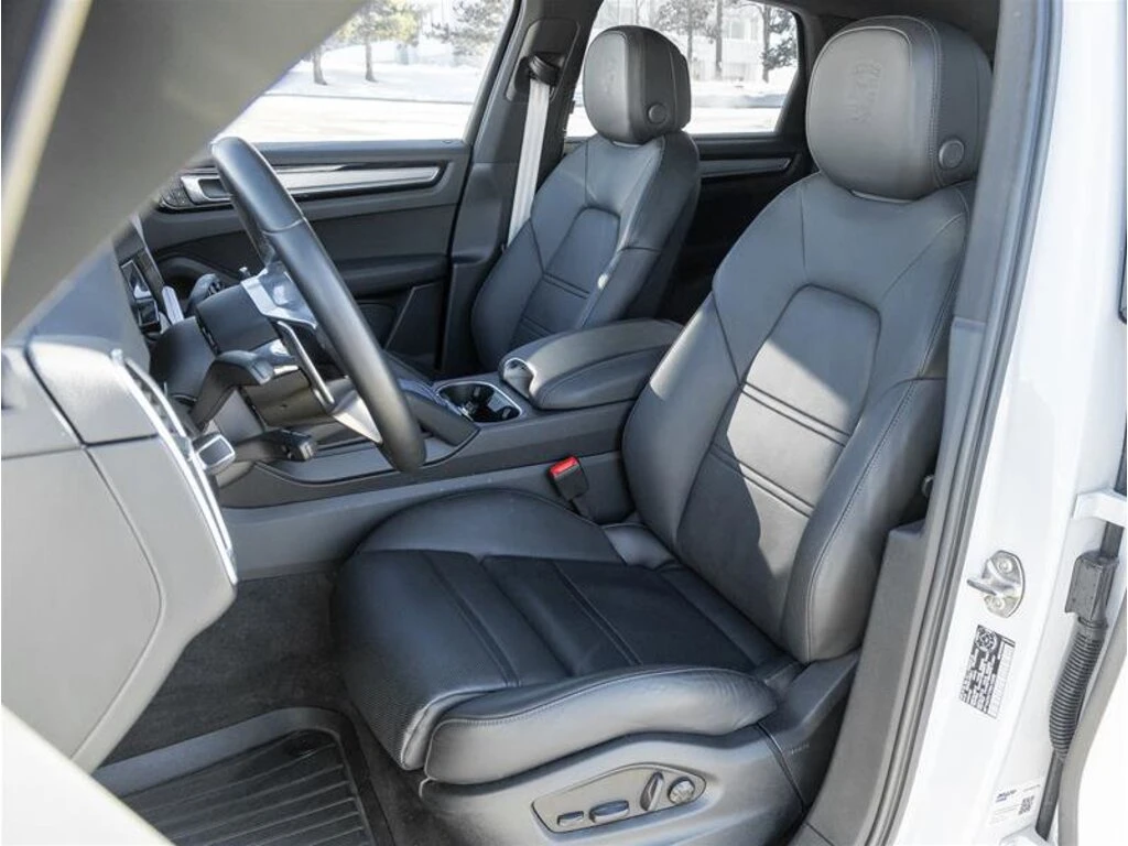 Porsche Cayenne  Platinum Edition E-Hybrid AWD CARFAX АВТО КРЕДИТ  - изображение 6