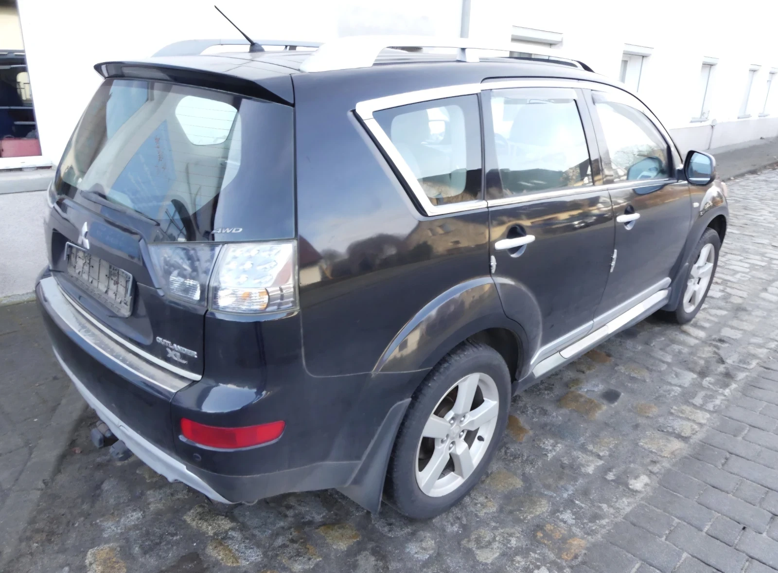 Mitsubishi Outlander 2, 4* 170* AC* NAVI* PDC* КОЖА* TUV* AUT-4* 4 - изображение 4