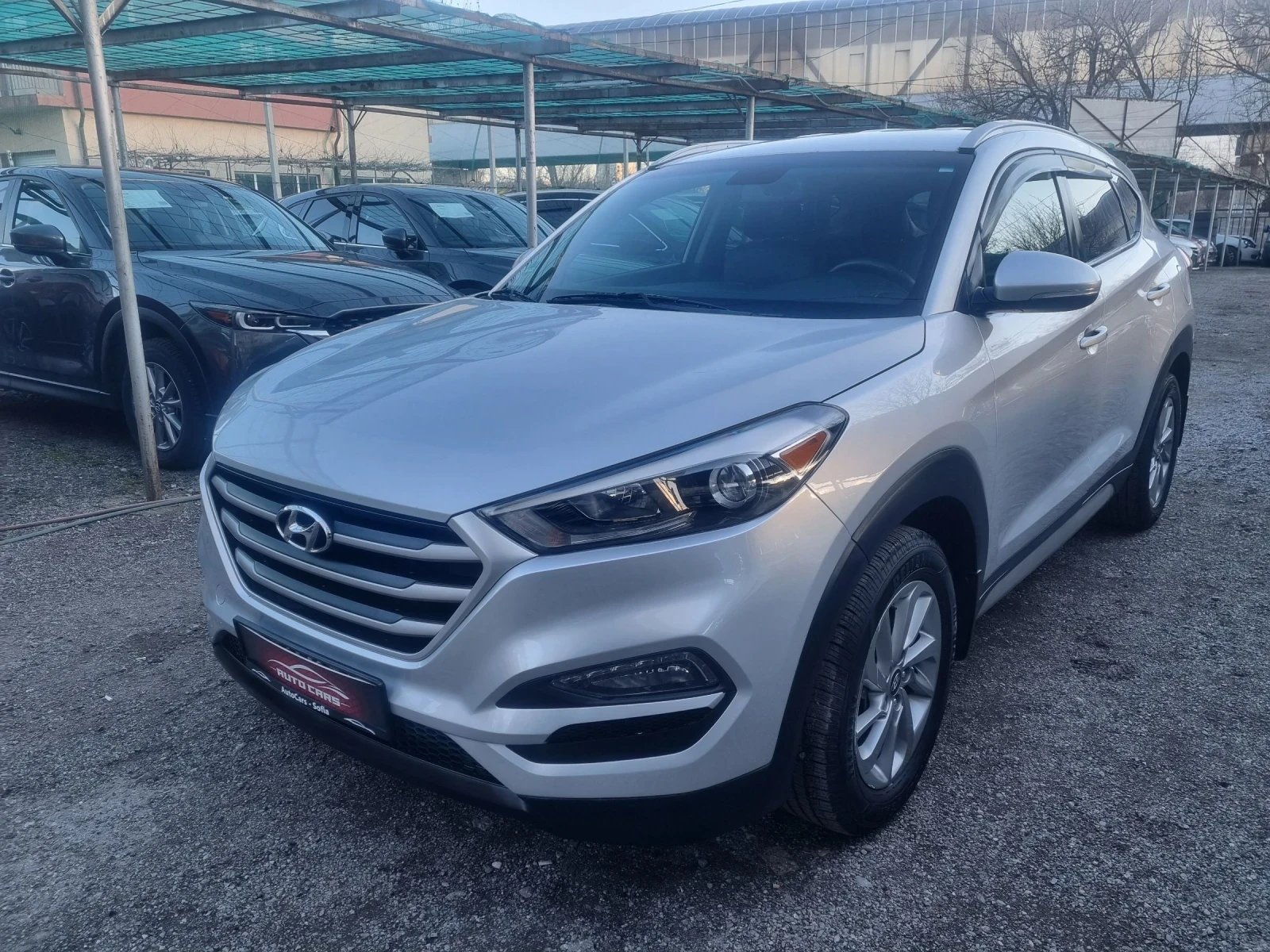Hyundai Tucson 2.0* AWD*  - изображение 3