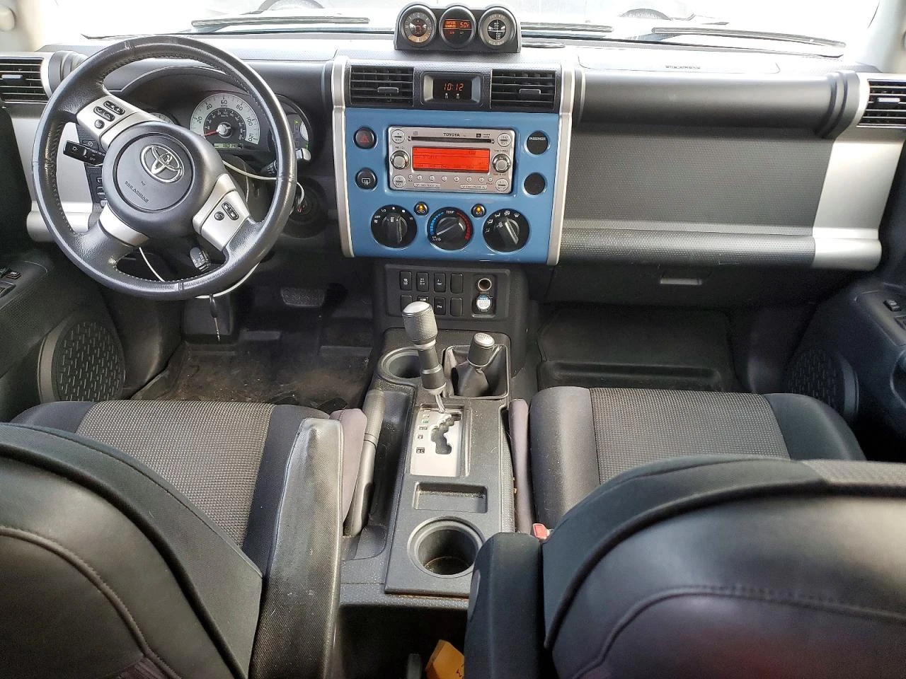 Toyota Fj cruiser 4.0l, снимка 8 - Автомобили и джипове - 53941314