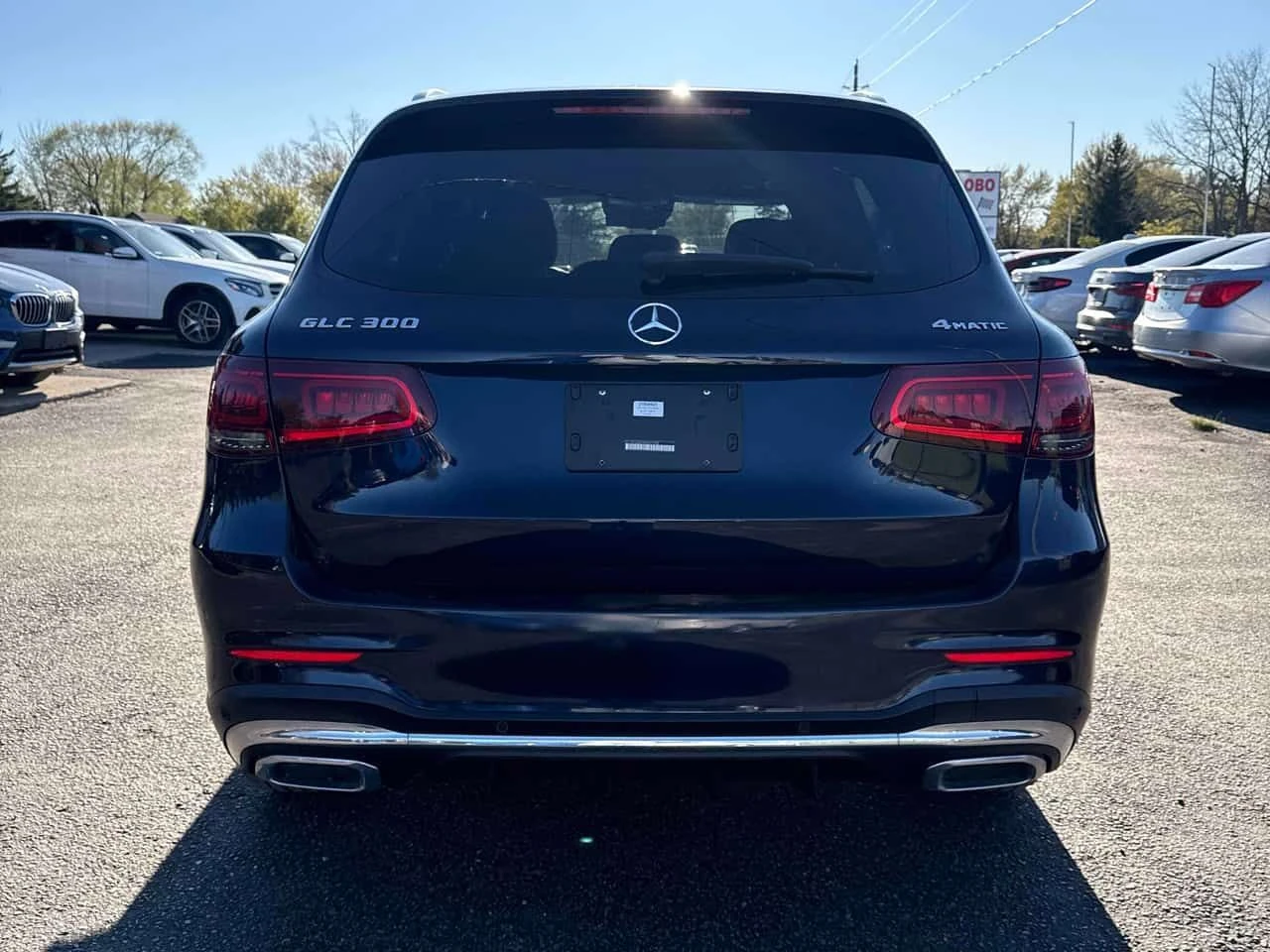 Mercedes-Benz GLC 300 /ПАНОРАМА/ДИСТРОНИК/360/АВТОКРЕДИТ, снимка 4 - Автомобили и джипове - 54682654