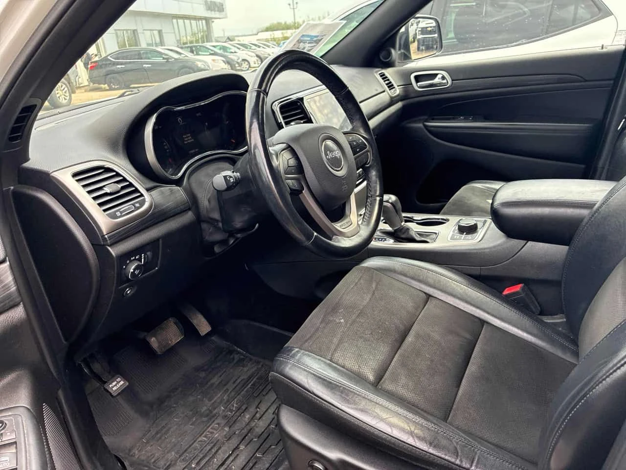 Jeep Grand cherokee * Altitude * АВТОКРЕДИТ БЕЗ ПЪРВОНАЧАЛНА ВНОСКА* , снимка 5 - Автомобили и джипове - 55231191