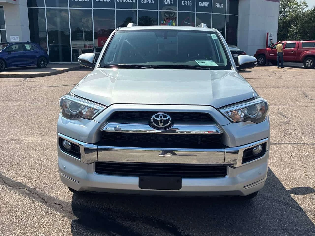 Toyota 4runner * 4WD * CARFAX * ОПЦИЯ ЗА ФИНАНСИРАНЕ, снимка 6 - Автомобили и джипове - 55668122