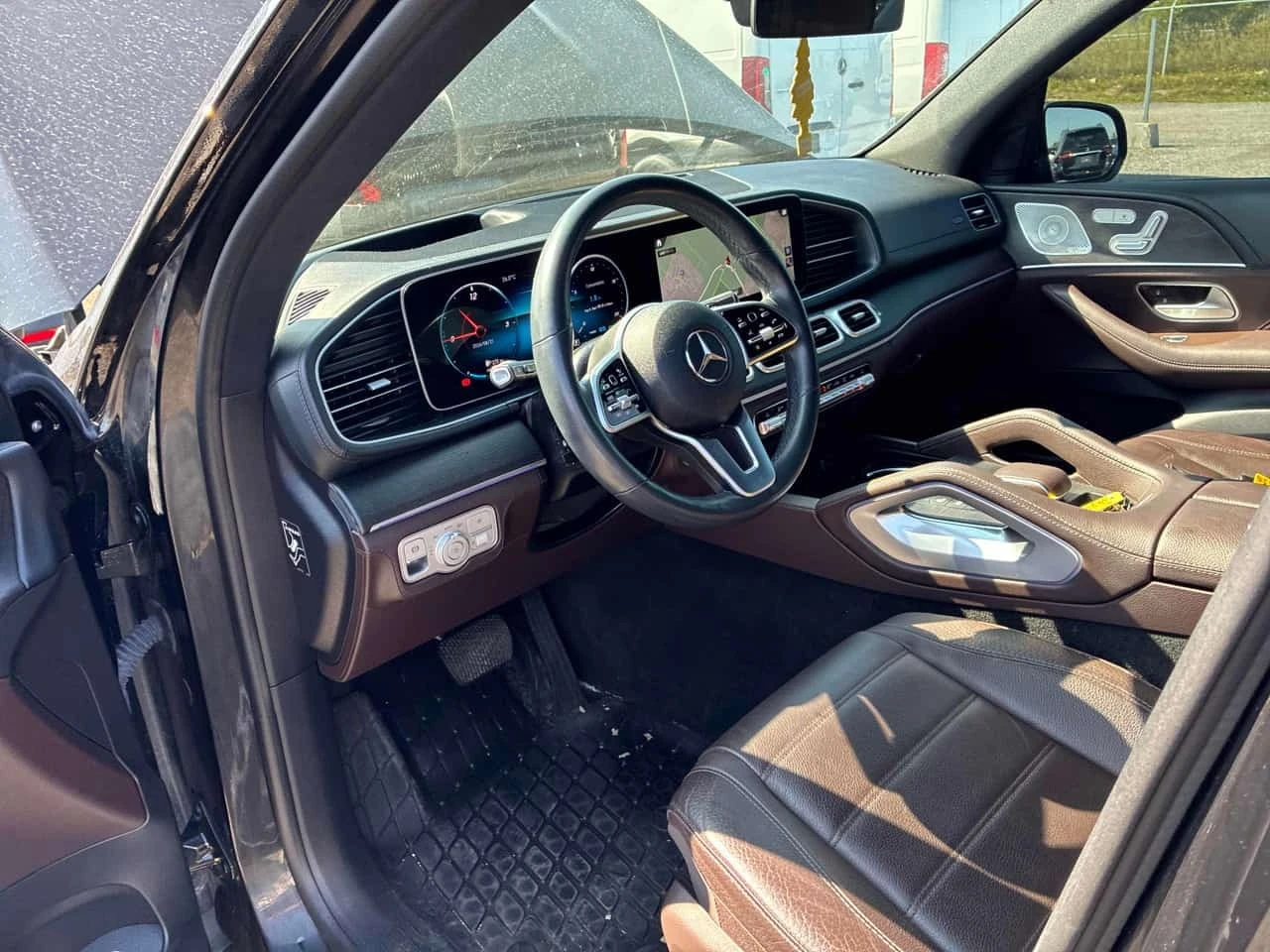 Mercedes-Benz GLE 450 AMG * CARFAX * ОПЦИЯ ЗА ФИНАНСИРАНЕ, снимка 5 - Автомобили и джипове - 55754271