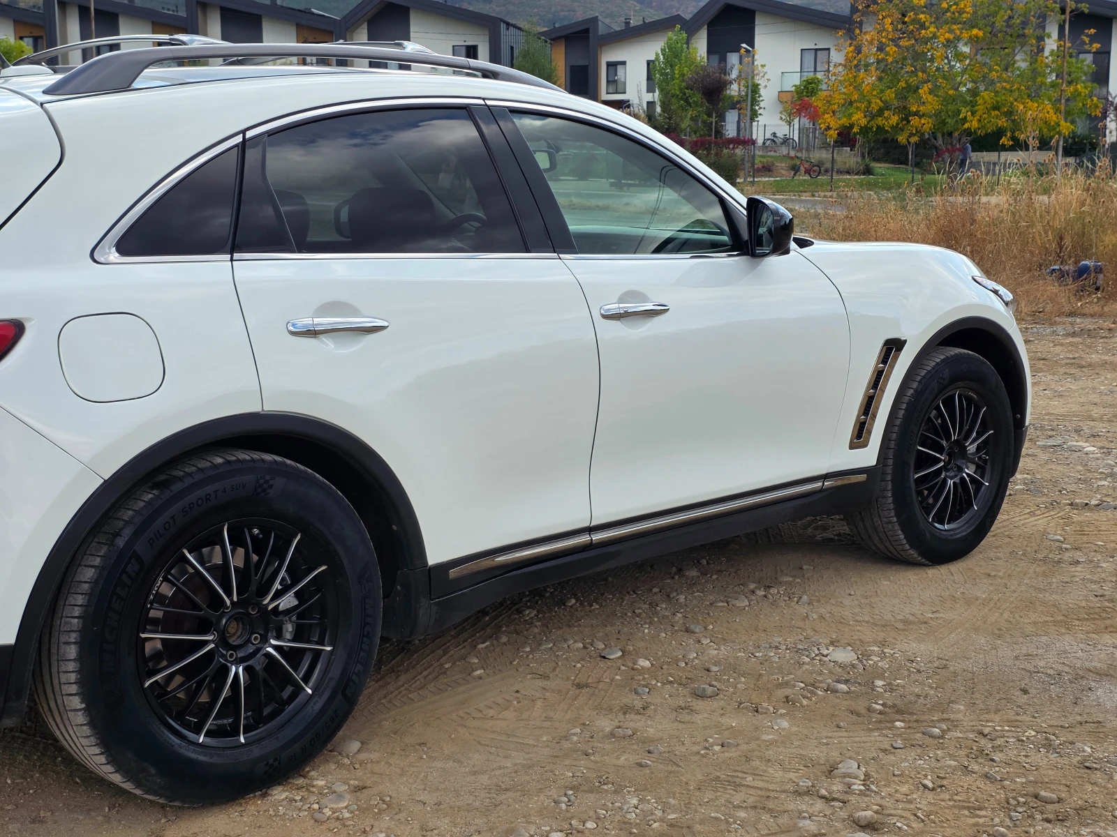 Infiniti QX70 QX70S AWD Premium | Mobile.bg � ����������� 5