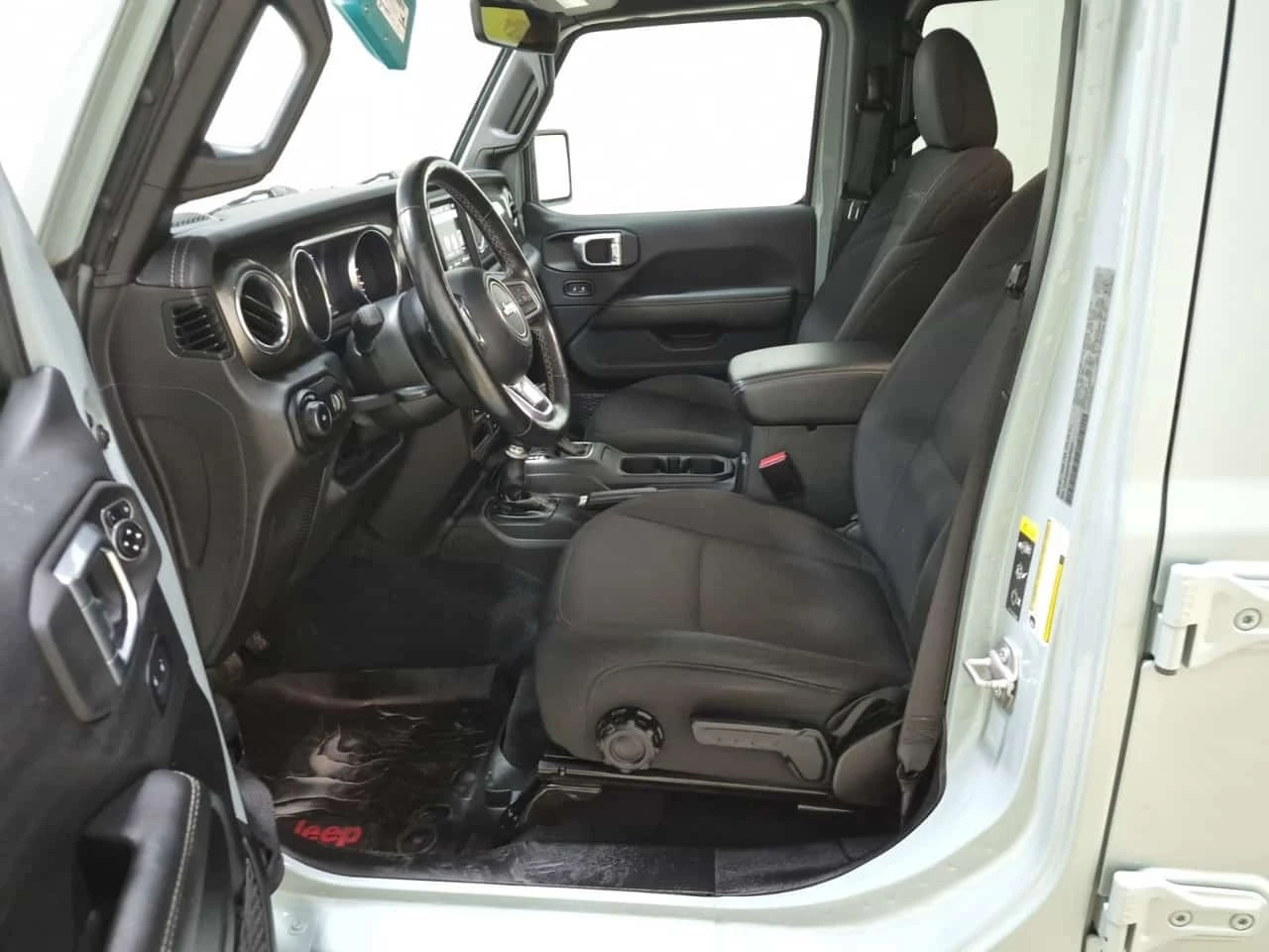 Jeep Wrangler SAHARA * CARFAX * ���������� *  | Mobile.bg � ����������� 7