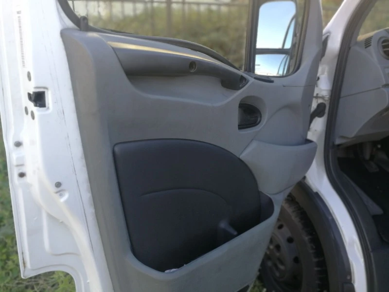 Iveco Daily 35S18, снимка 10 - Бусове и автобуси - 41990098