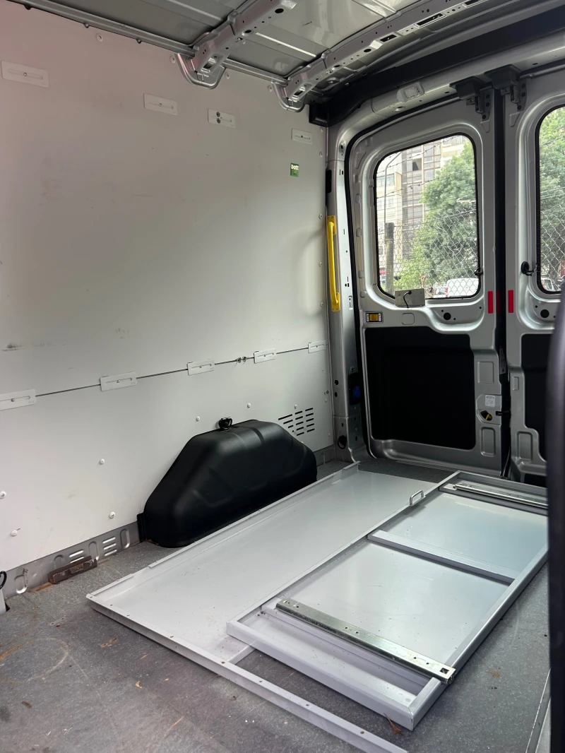 Ford Transit 2, 0 TDCi, снимка 8 - Бусове и автобуси - 51253658