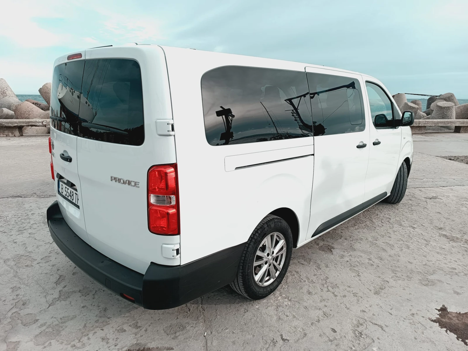 Toyota Proace 1.5, 8+ 1, Adblue - изображение 5