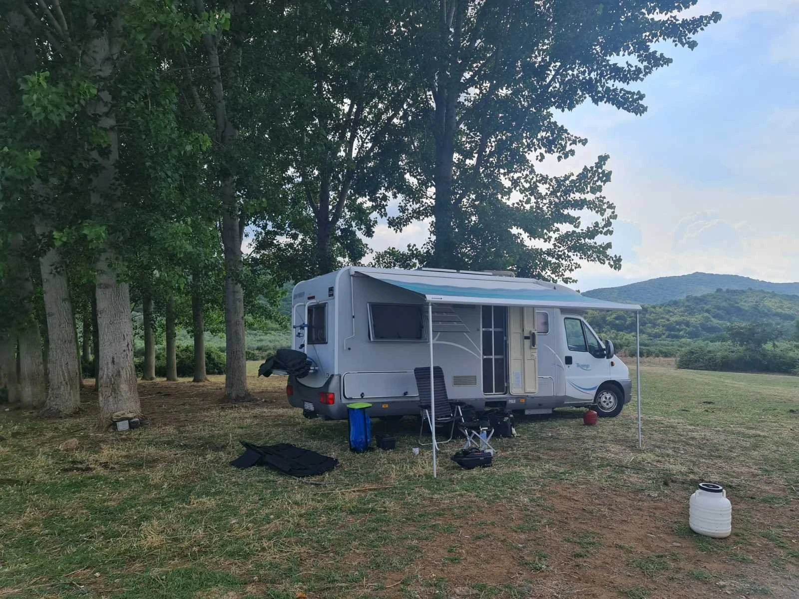 Кемпер HYMER / ERIBA Tramp, снимка 8 - Каравани и кемпери - 54892153
